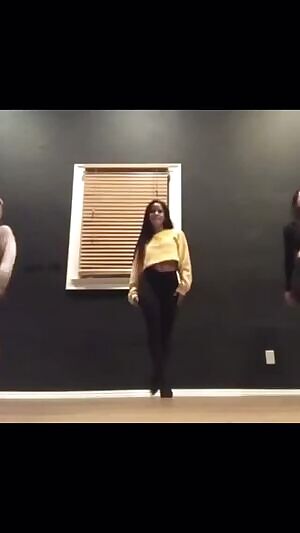 Dancing 👀