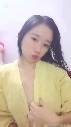 Petite Chicks Amateur Asian Chinese Cute