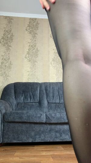 Ass Spread & Feet Amateur Big Tits