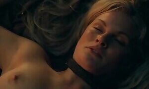 Bonnie Sveen has very enthusiastic sex in Spartacus