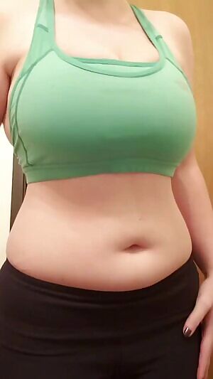 Do you like sports bra drops?