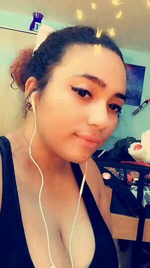 babygirl missed everyone 🐻💞