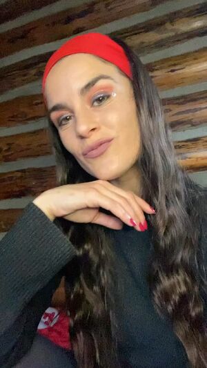 Nail fetish Findom Girlfiriend Goddess Makeup