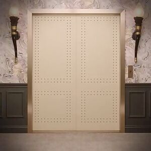 Xenia Tchoumi at the Golden Globes got me