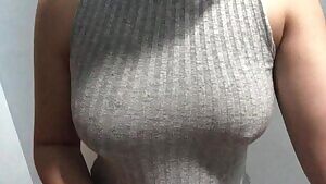 Not sure how to eel about my torpedo tits 👐