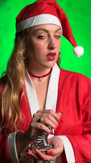 Female Chastity Amateur BDSM Christmas Nails