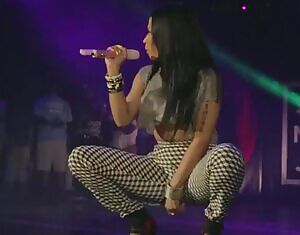 Imagine nicki minaj having her fat ass bouncing on your cock like this