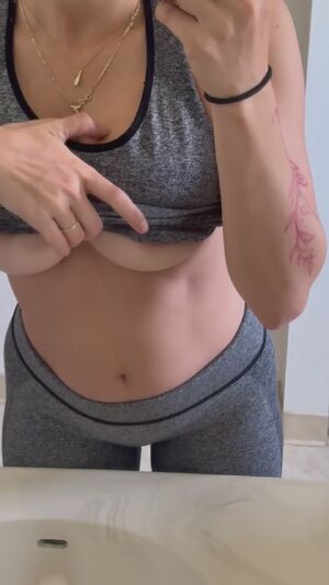 Inked Wife 19honeysuckle Big Tits Boobs