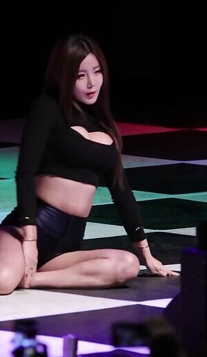 She has such a nice Ass - Goeun