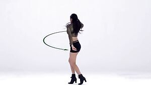 Hello Venus - Yooyoung Salutes You