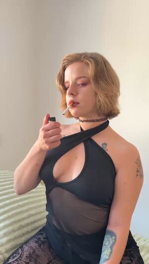 Dyed Pubic Hair Amateur Blonde Homemade