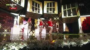 EXID - ...in sexy santa and deer outfits