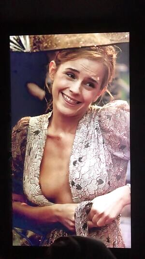 Made Emma Watson’s hot body real sticky