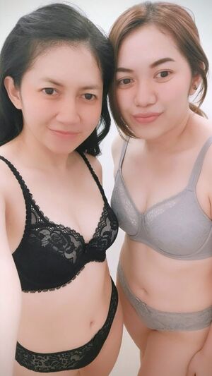 Girl on Girl Amateur Asian Babe Best Friend