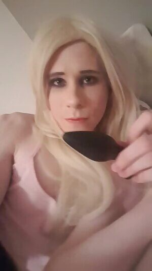 Part two of my Snapchat naughtiness :)