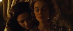 Hayley Atwell and Keira Knightley, the threesome we never imagine but one that must be fucking awesome