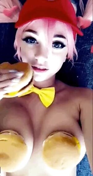 She's burger queen