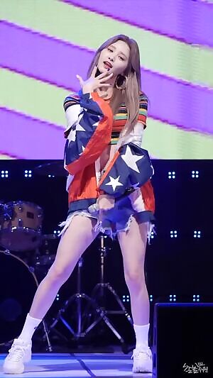 EXID - Junghwa / Jeonghwa