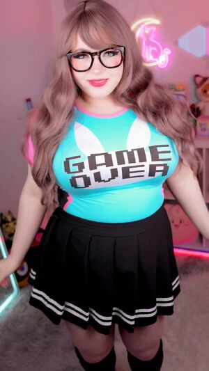 UwU Heaven Clothed Cosplay Curvy Cute