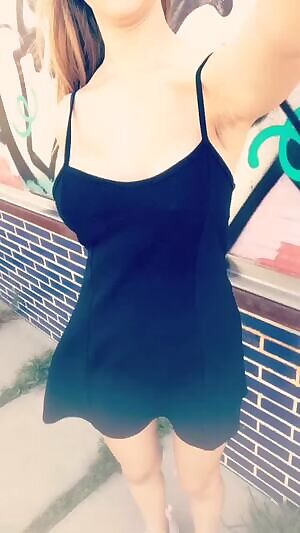 Getting naughty in public 😈 got so many looks at me! 😊