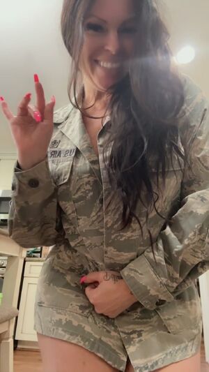 I hid this body in camo for 20 years (f)