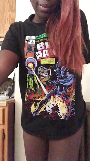 The comfy shirt & panties combo is one of my favorites. Also, I think the neighbor saw me at the end of this video. 🤦🏿‍♀️