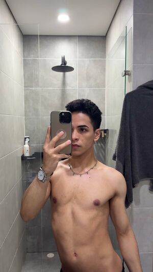 Hot Guys 18 Years Old Chaturbate