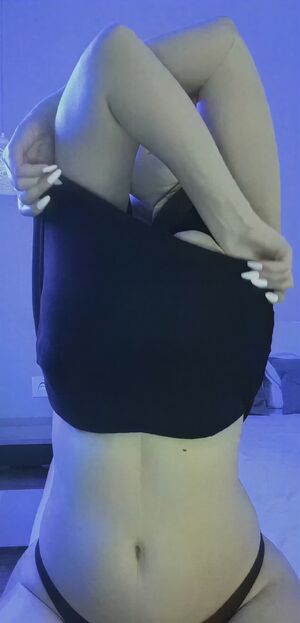 Upskirt Tease Big Tits Striptease Teasing