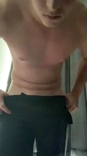 Are two hands better than one?