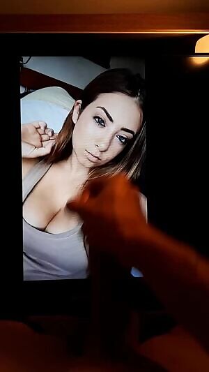 Big Titty Bitty Gif'd