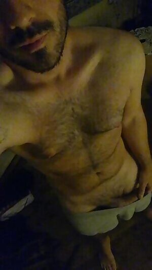 Deshabille moi :) Can i join u in ur bedroom and let u watch me taking off my clothes for u ? Then what should i do ?