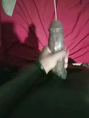 Just jerking this virgin cock on this Monday night Pt 2 :). PM's and DM's welcomed.