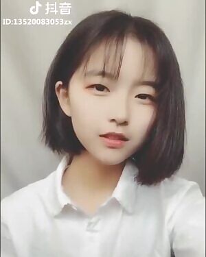 Smile - TiK ToK girl