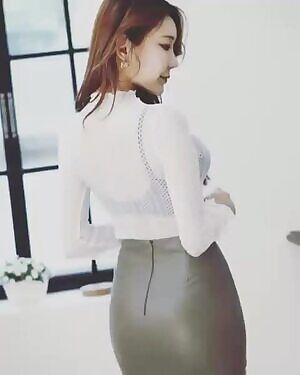 Hot Asian Babes Beautiful Ass