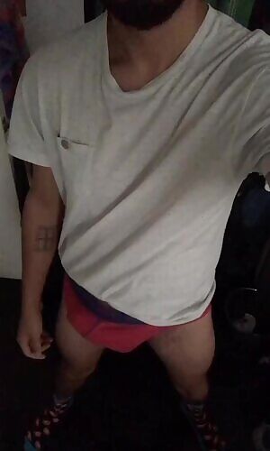 my lil friend wanted to escape 😋