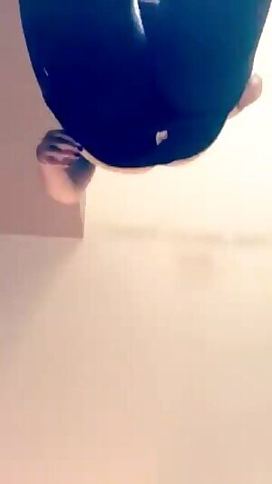 its booty in 3d..coming right at you