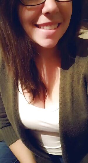 I just want to show of my tits