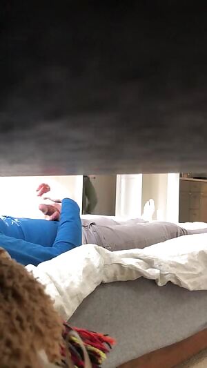 Wife giving me some afternoon head