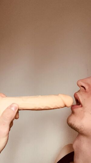 Day 1 of my deepthroat training!