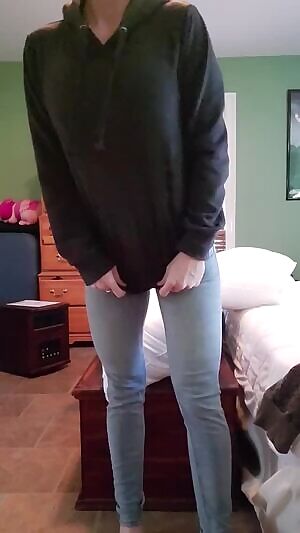 Just a little cozy striptease 😉💋