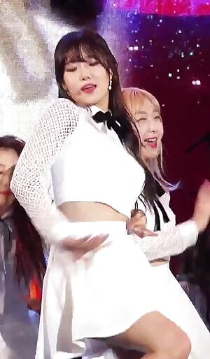 WJSN - Dawon, Yeoreum, Yeonjung & Seola