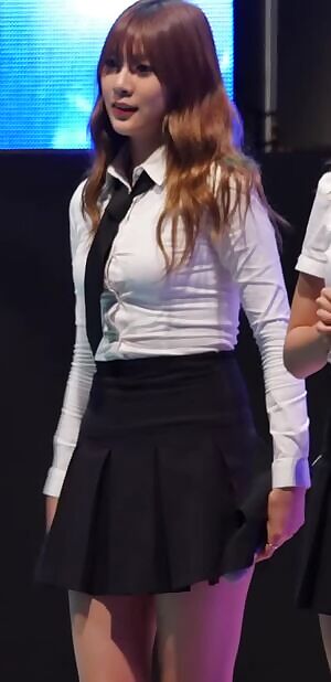 Apink - Hayoung Tongue Megapost #2