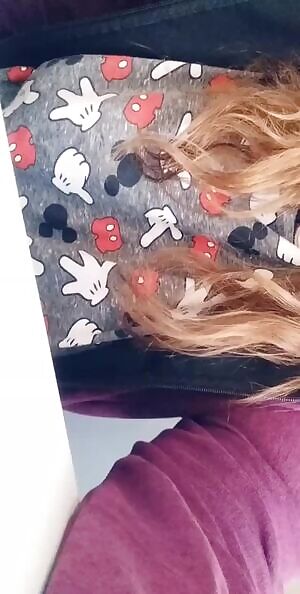 getting bored working from home.. maybe i should start posting more 🤔