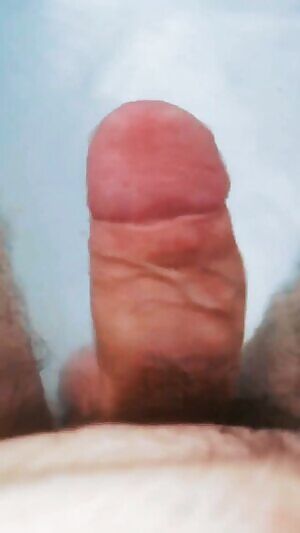 You liked my last underwater shot. So I tried it again.