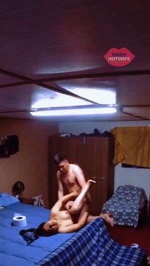 Hotwife with Bull Amateur Cuckold Latina