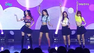 Blackpink - Black and pink socks