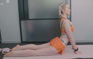 Celebs Blonde Celebrity Extra Small Feet