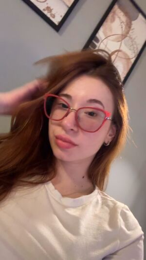 Head Rubbing Babe Blowjob Cock Cum