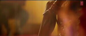 Nora Fatehi displays her skills