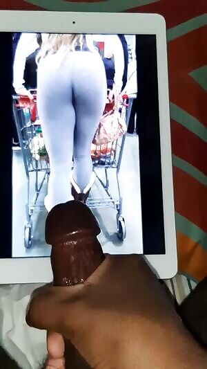 Love tributing candids of ur sister/daughter/gf. Can be discrete. Kik darkshaft77